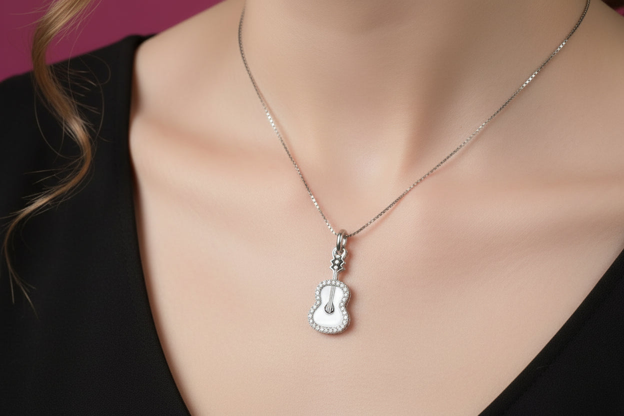 92.5 Silver Pendant Chain Set