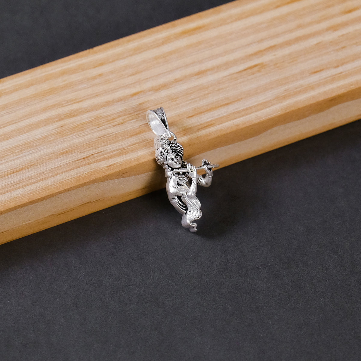Silver Krishna Flute Pendant (Side Pose Design) – Murli Manohar | 2.98g