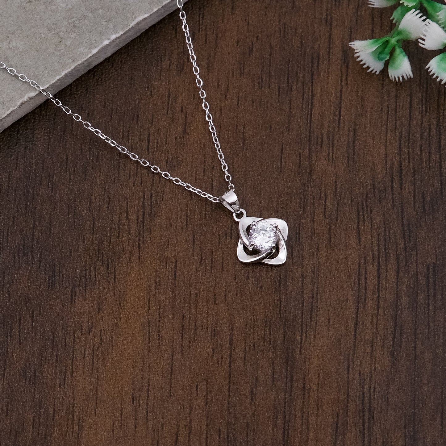 Silver Solitaire Flower Pendant Chain Set