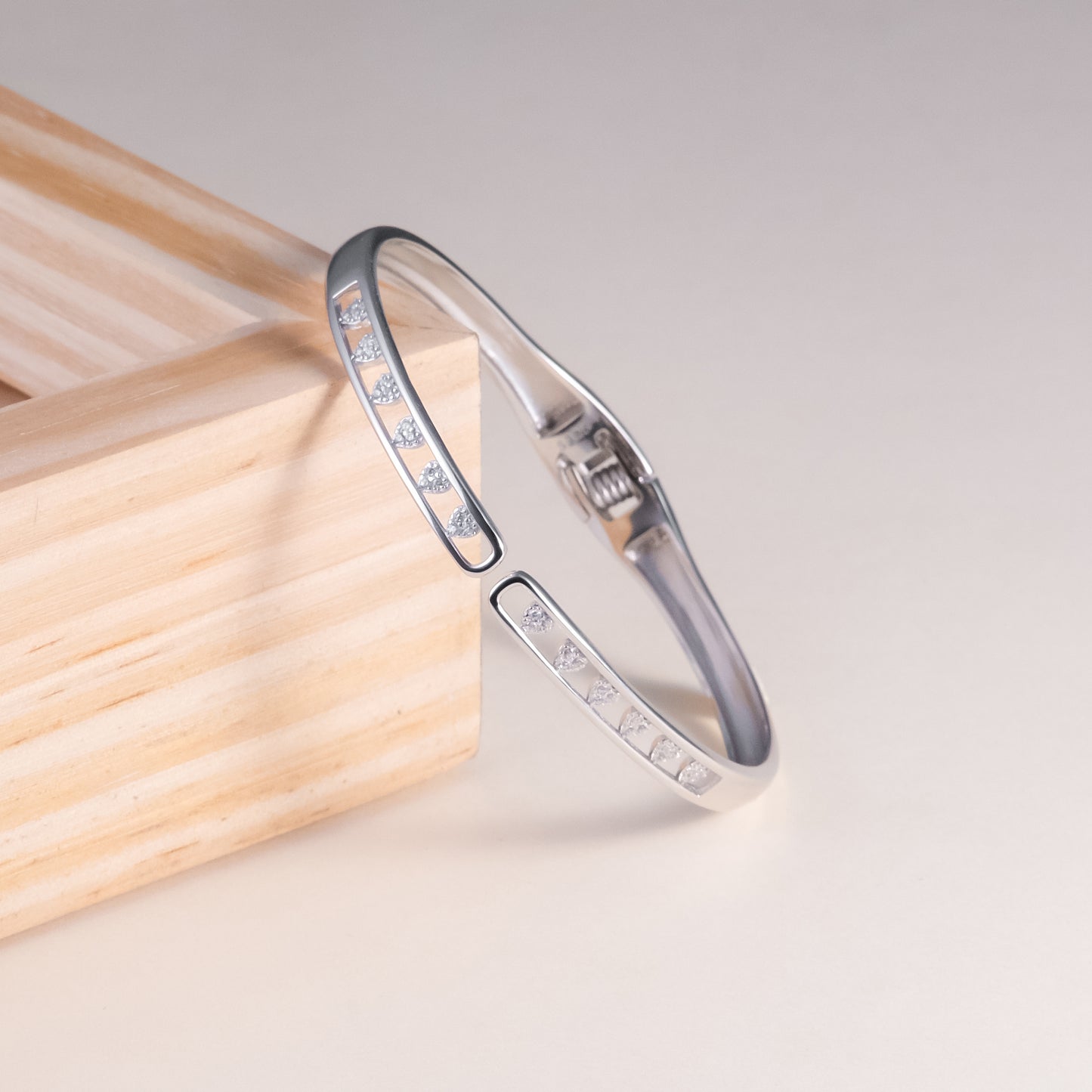 92.5 Silver Openable So Cute Bangle Bracelet