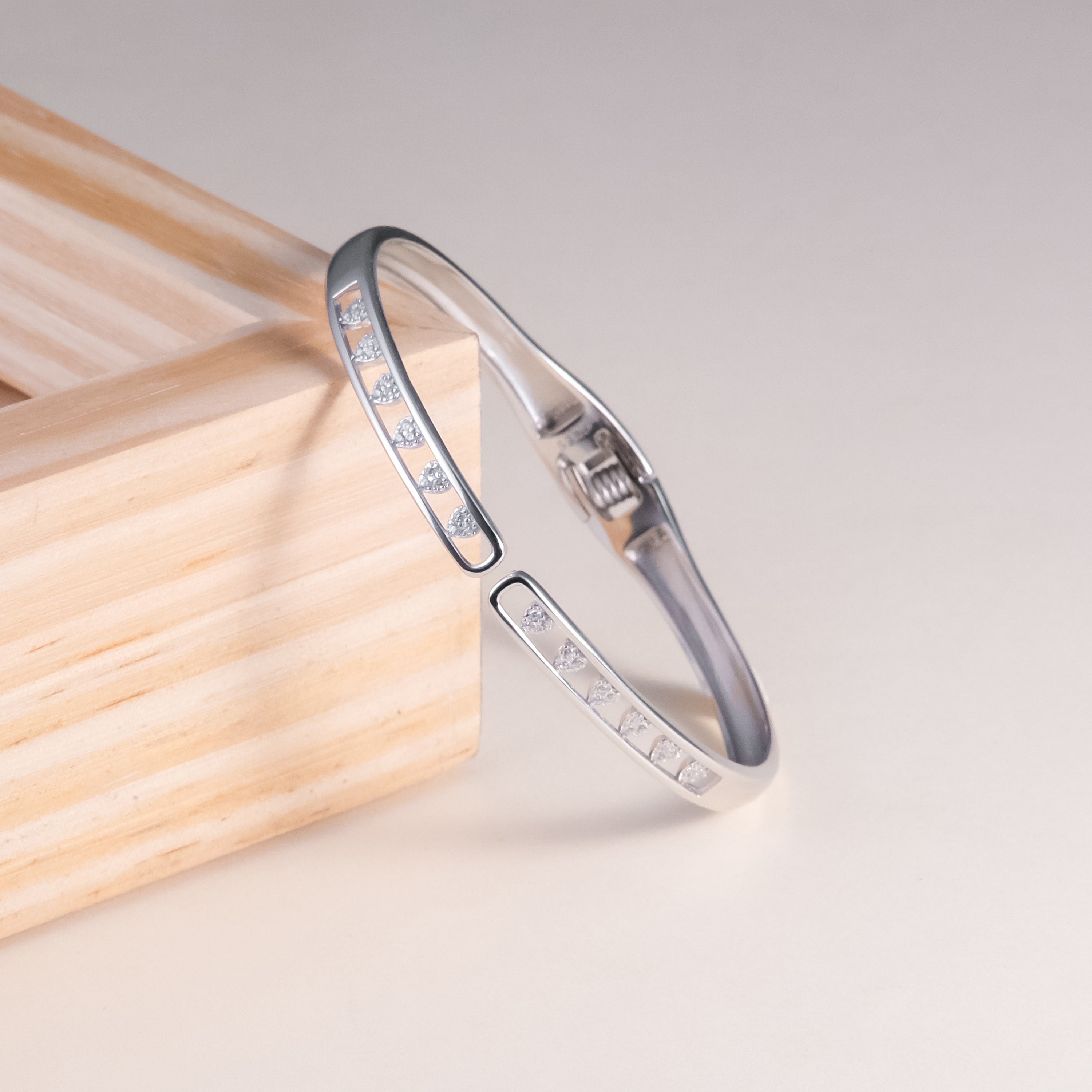92.5 Silver Openable So Cute Bangle Bracelet