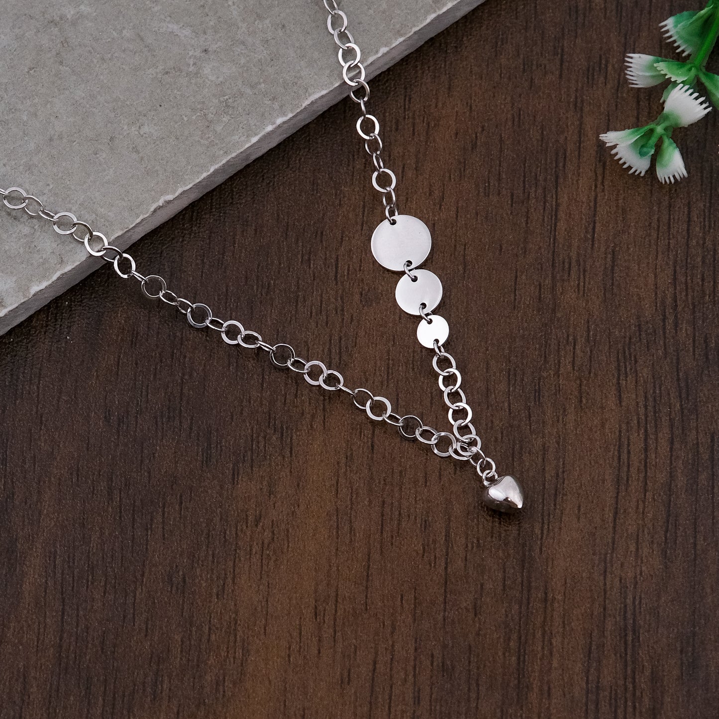 Silver Tanmaniya Heart Pendant Chain Set