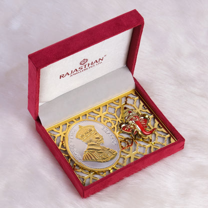 999 Silver coin  50gm king with Fancy box