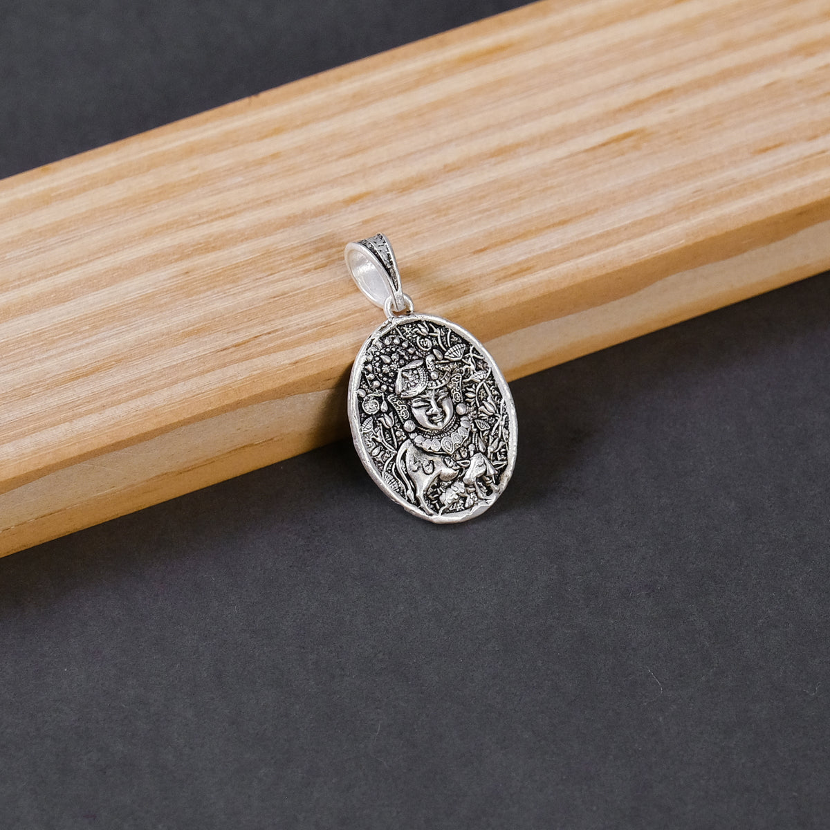Silver Krishna Cow Pendant – Lord Krishna with Cow Design | 3.9g