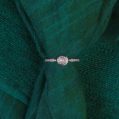 92.5 Sterling Silver Single Stone ladice Ring