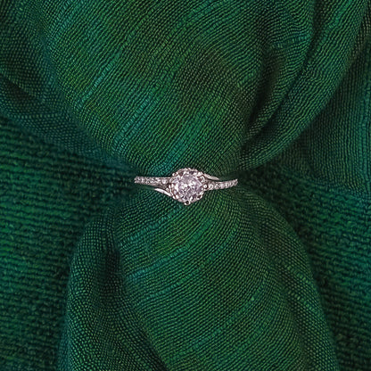 92.5 Sterling Silver Single Solitaire ladice Ring