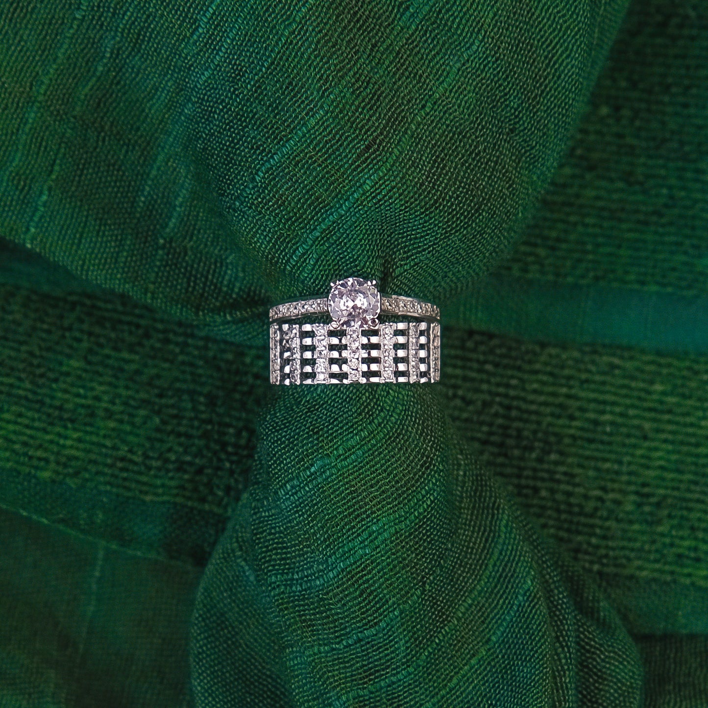 92.5 Sterling Silver Engagement ring & Matching  wedding band