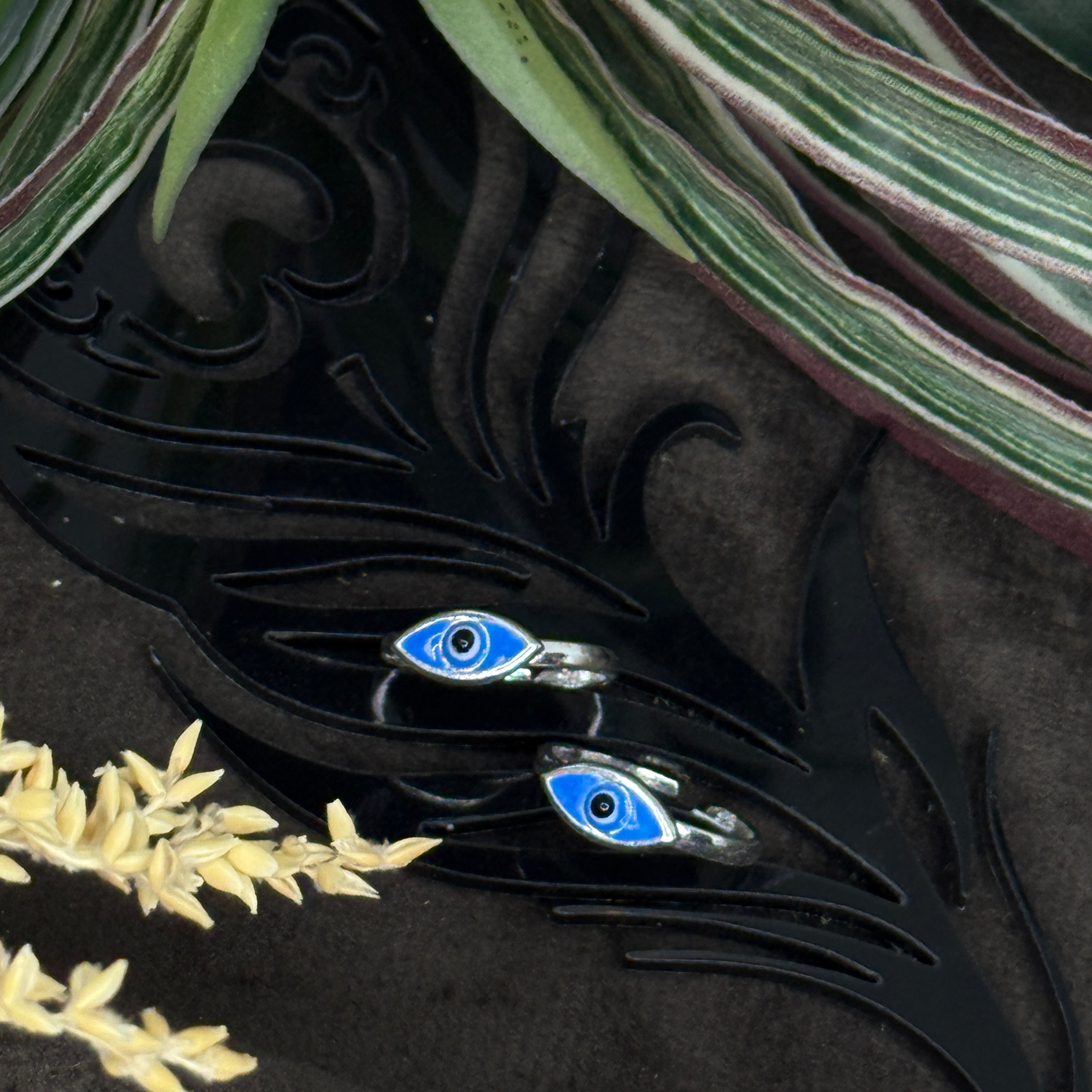 92.5 Silver Evil Toe Ring